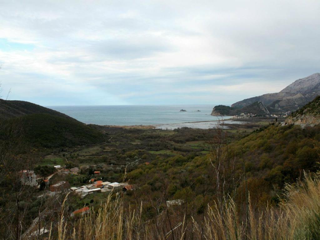 伽里家公寓 公寓 Petrovac