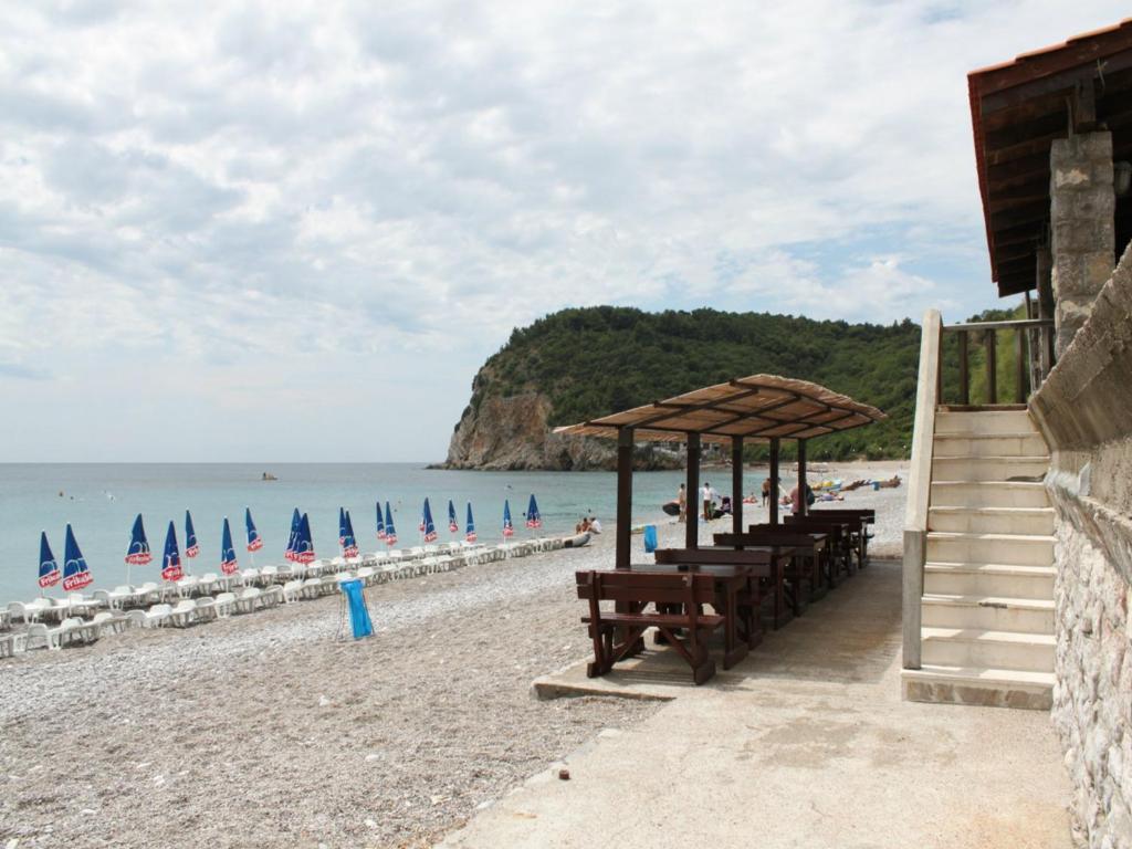 伽里家公寓 公寓 Petrovac